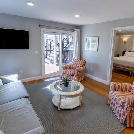 Apartament The Newport Lofts - 617 Thames Street Zewnętrze zdjęcie
