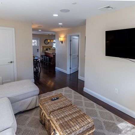 Apartament The Newport Lofts - 617 Thames Street Zewnętrze zdjęcie