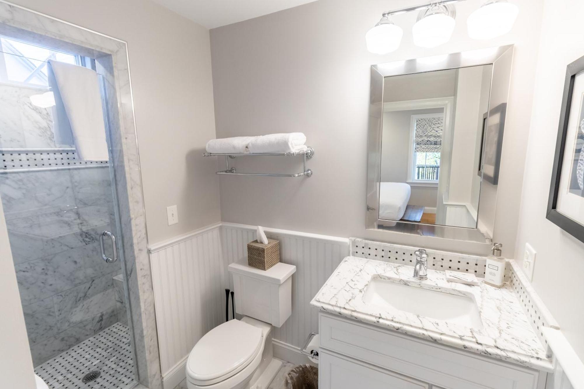 Apartament The Newport Lofts - 617 Thames Street Zewnętrze zdjęcie