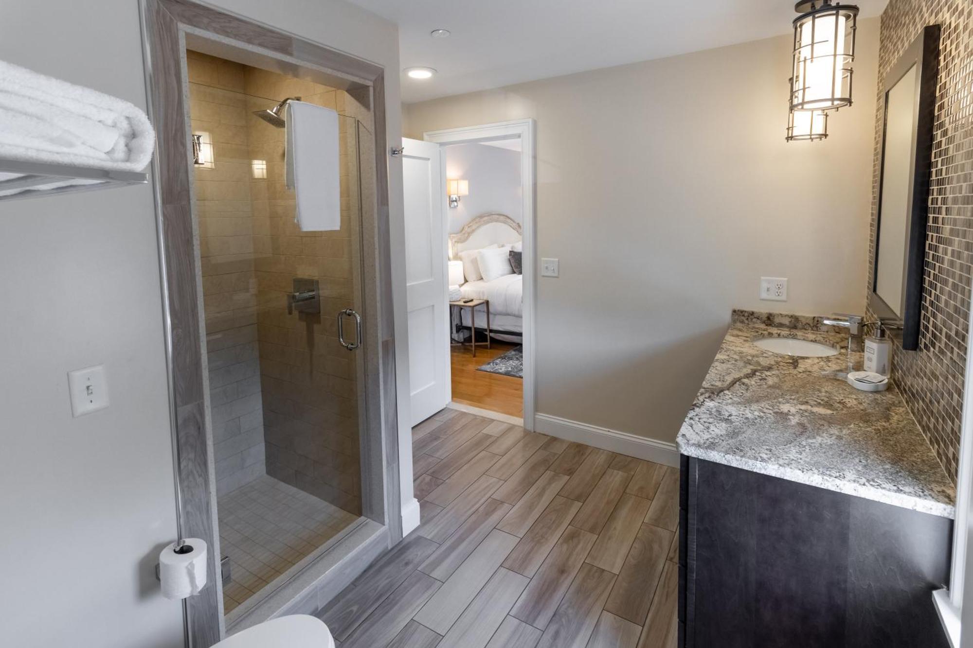 Apartament The Newport Lofts - 617 Thames Street Zewnętrze zdjęcie